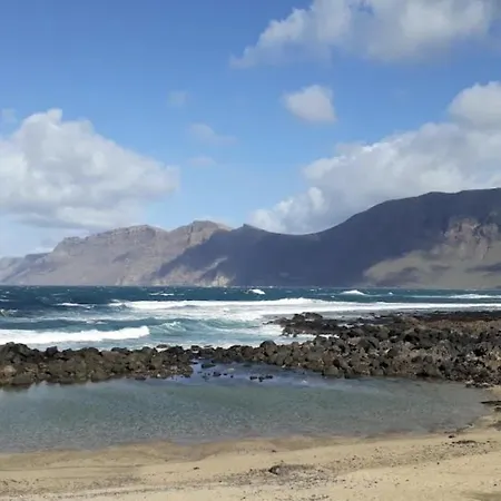 Acogedor Bungalow En A 50 Metros Del Mar * Famara